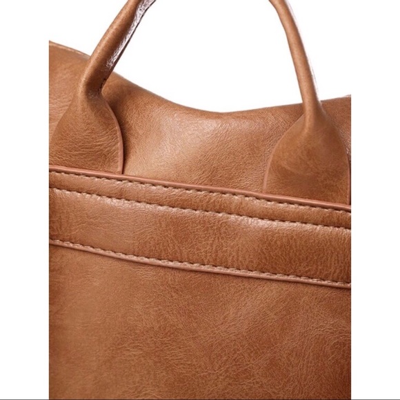 Vintage Style Vegan Leather Backpack - Picture 3 of 7